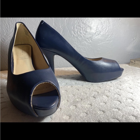 Rockport Adiprene Sasha Peep Heels 7.5 38 Navy New! - Picture 7 of 10